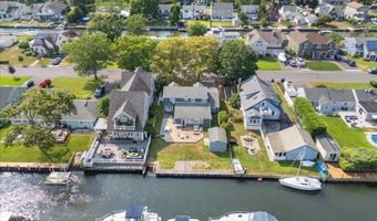 84 Lebrun Ave, Amityville, NY 11701