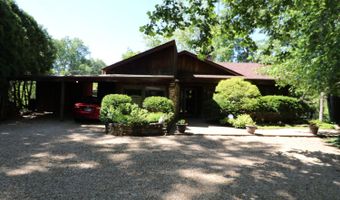 714 Edgewood Dr, Batesville, IN 47006