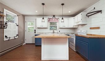 10 Ship St, Jamestown, RI 02835