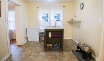 2555 Shady Grove Rd, Adamsville, AL 35005