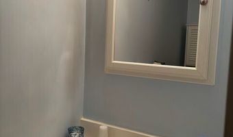1 Butternut Cir 1, Avon, CT 06001