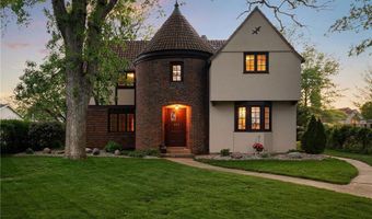 808 4th St SW, Austin, MN 55912