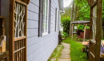 32 Hermanson St, Berlin, NH 03570