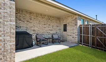 1512 Helmoken Falls Dr, Anna, TX 75409