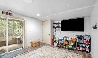 8 Billy Hill Rd, Beaufort, SC 29906