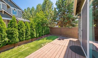 2044 NE Altura Dr, Bend, OR 97701
