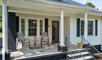 21133 Rich Valley Rd, Abingdon, VA 24210