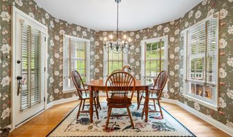 114 Golfview Dr, Adams Twp., PA 15044