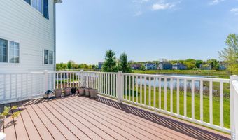 1094 Holly Dr, Antioch, IL 60002