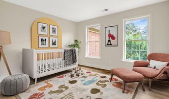 3905 COOK St, Alexandria, VA 22311