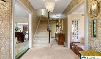 2730 Chew St, Allentown, PA 18104