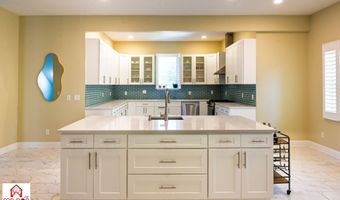 372 Foxboro Dr, Avon, IN 46123