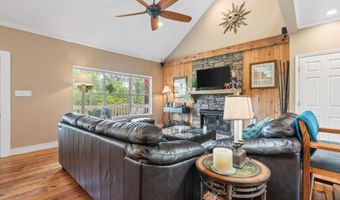 126 HICKORY HILLS Dr, Alabaster, AL 35007