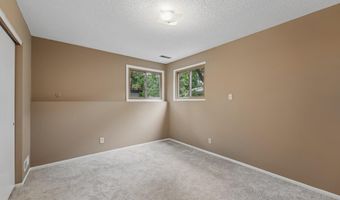1386 Arden View Dr, Arden Hills, MN 55112