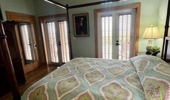 329 Water St 308, Apalachicola, FL 32320
