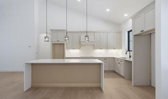713 Province Rd, Belmont, NH 03220