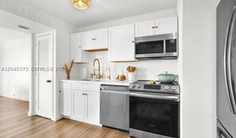 9800 W Bay Harbor Dr 503, Bay Harbor Islands, FL 33154
