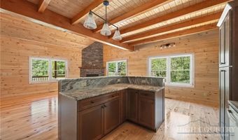 167 Apple Cove Rd, Banner Elk, NC 28604