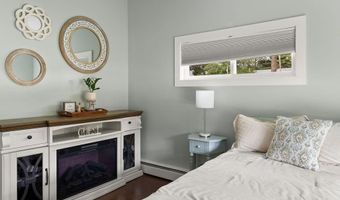 93 Wildwood Trl, East Greenwich, RI 02818