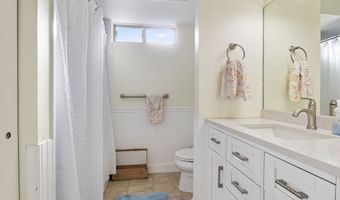 9976 N OAK Rd W, Cedar Hills, UT 84062