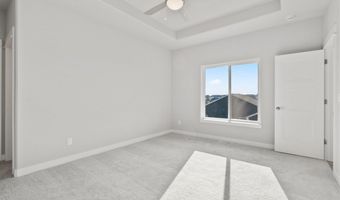 1299 Berkshire Ln, North Liberty, IA 52317