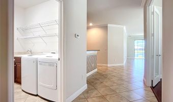 5440 SUNSET FALLS Dr, Apollo Beach, FL 33572