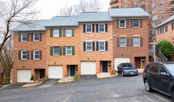 1204 WAYNE St N C, Arlington, VA 22201