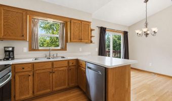 13458 Uplander St NW, Andover, MN 55304