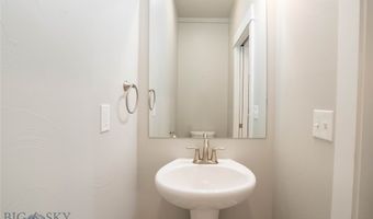 1403 Happy Ln A, Belgrade, MT 59714