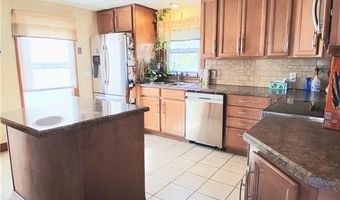 46 Bowen St, Cumberland, RI 02864