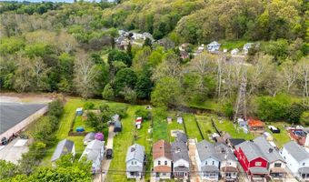 5 Ambridge, Ambridge, PA 15003