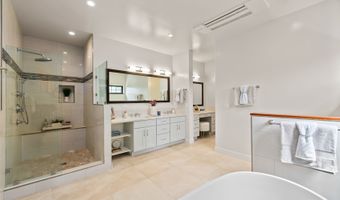 4536 Kolohala St, Honolulu, HI 96816