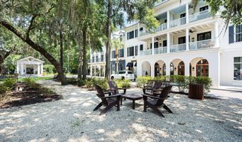 17 Mount Grace, Beaufort, SC 29906