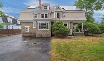 49 Arnold St, East Providence, RI 02915
