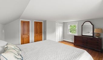 58 Lakeshore Ave, Beverly, MA 01915