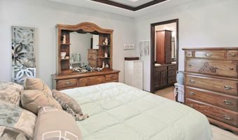 1711 Stewart Dr, Aberdeen, SD 57401