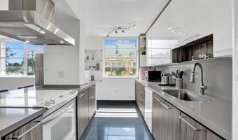 9180 W Bay Harbor Dr 2C, Bay Harbor Islands, FL 33154