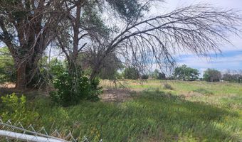 30 Pluma Rd, Belen, NM 87002