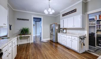 414 N A St, Arkansas City, KS 67005