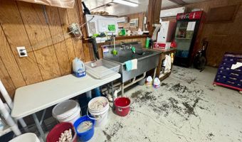 107 Vander Horck St, Britton, SD 57430