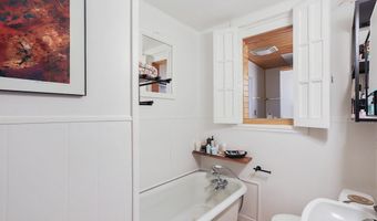 806 E Ave E, Alpine, TX 79830
