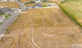 5601 Malheur River St, Ammon, ID 83406