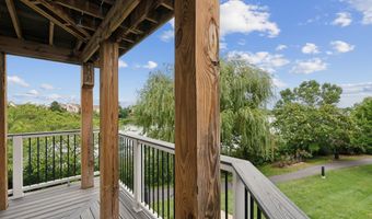 20590 CORNSTALK Ter 202, Ashburn, VA 20147