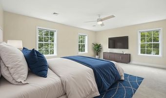 2134 S LOWELL St, Arlington, VA 22204