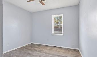 904 22nd St, Barling, AR 72923