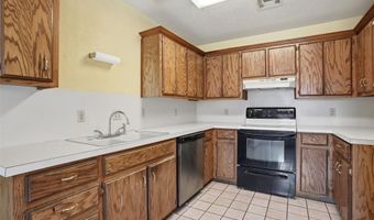 2809 Shiloh Ln, Altus, OK 73521