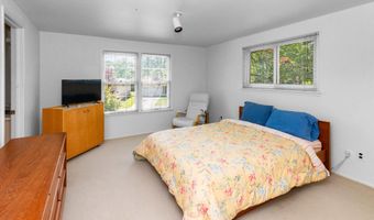 2859 Renfrew St, Ann Arbor, MI 48105