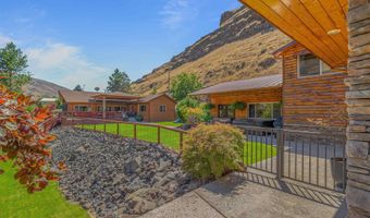 14286 Snake River Rd, Asotin, WA 99402