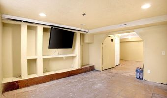 281 W Custer Ave, Aberdeen, ID 83210