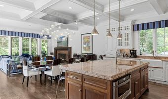 20 Devonshire Ln, Amagansett, NY 11930